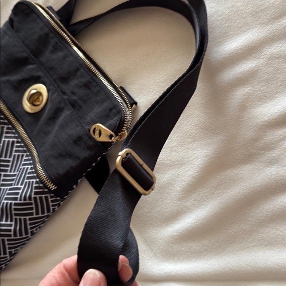 Baggallini crossbody bag - Picture 11 of 12